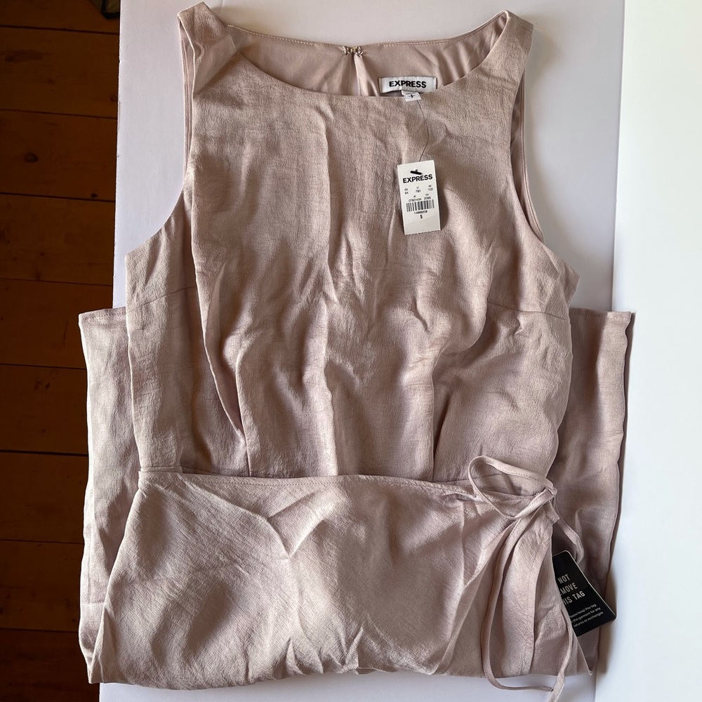 Express Pink Wrap Dress Size Small